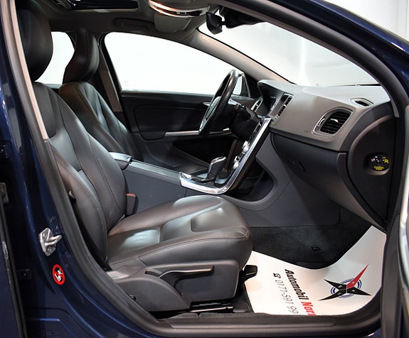 Volvo S60 23 of 26