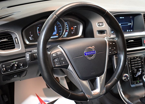 Volvo S60 8 of 26
