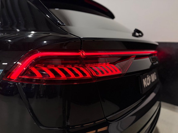 Audi Q8 6 of 18