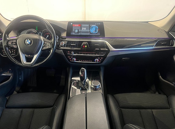 BMW 530e 12 of 18