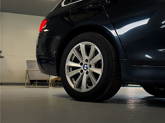BMW 520 6 of 27