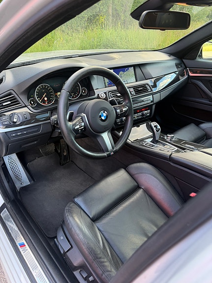 BMW 535d 4 of 5