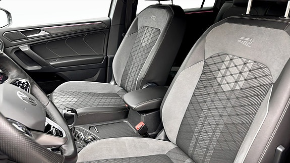 Volkswagen Tiguan Allspace 8 of 12