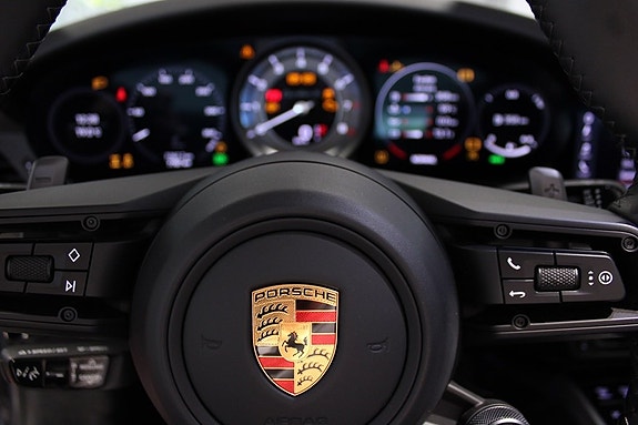 Porsche 911 Turbo S 22 of 24
