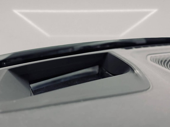 BMW 330e 18 of 30
