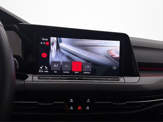 Volkswagen Golf I 19 of 30