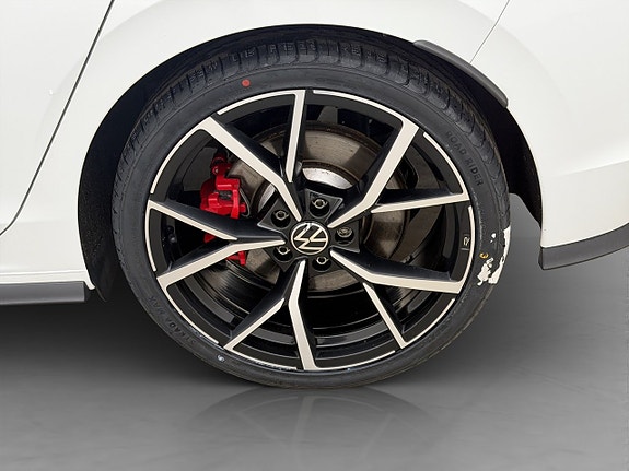 Volkswagen Golf I 30 of 30