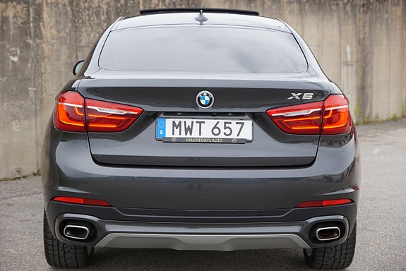 BMW X6 13 of 30