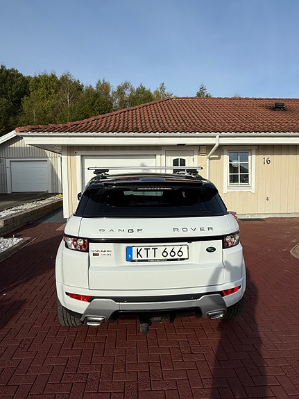Land Rover Range Rover Evoque 5 of 8