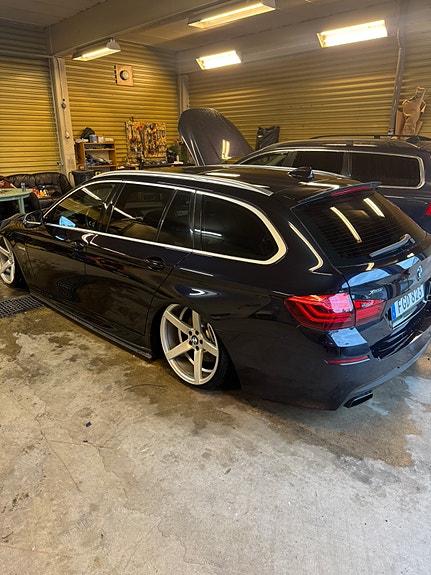 BMW M550d 5 of 5