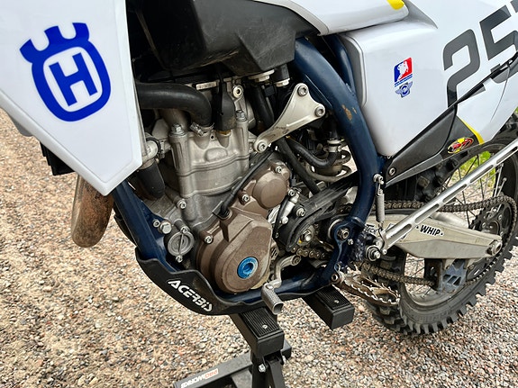 Husqvarna FC 350 E-reg 4 of 4