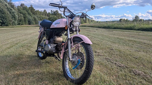 Suzuki K50 4 of 12
