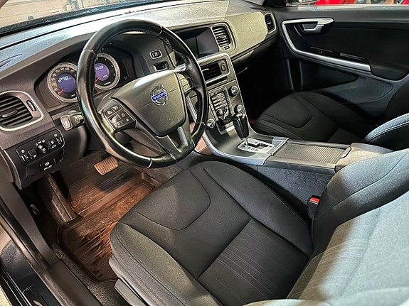 Volvo S60 7 of 14