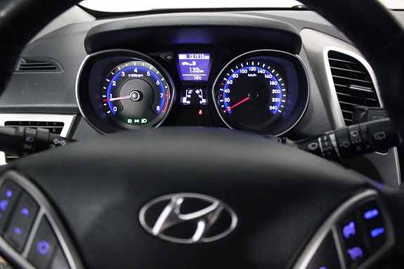 Hyundai i30 13 of 19