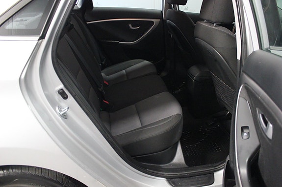 Hyundai i30 11 of 19