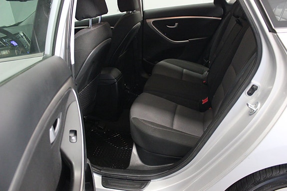 Hyundai i30 10 of 19