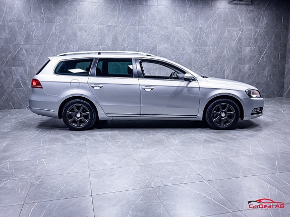 Volkswagen Passat 8 of 27