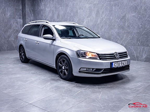 Volkswagen Passat 9 of 27