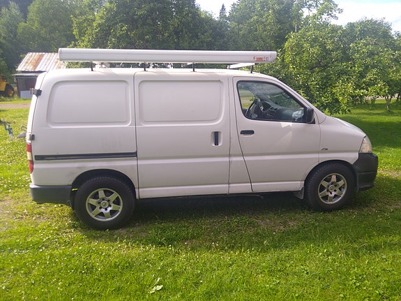Toyota Hiace City 3 of 7
