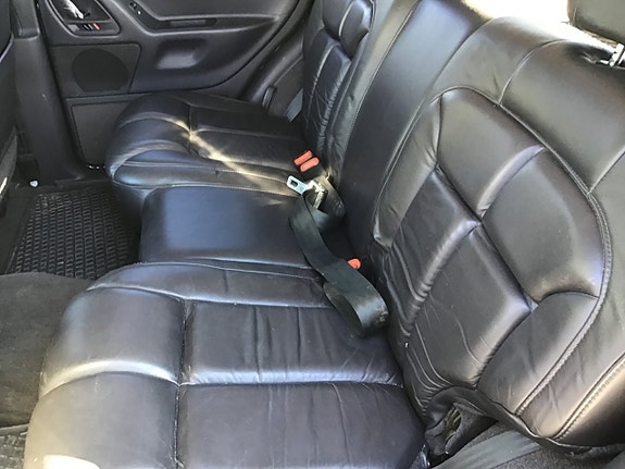 Jeep Grand Cherokee 26 of 30