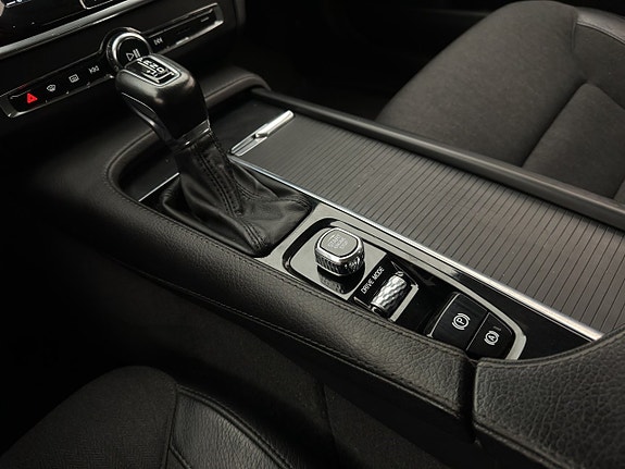 Volvo V90 25 of 30