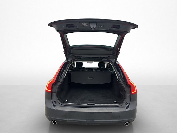 Volvo V90 26 of 30