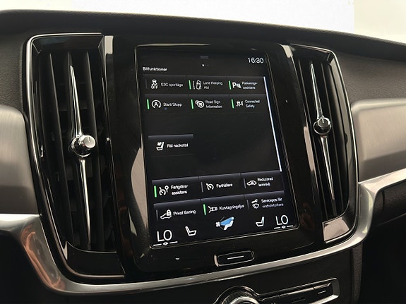 Volvo V90 21 of 30