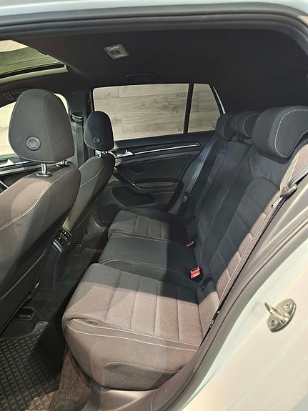 Volkswagen Golf I 10 of 21