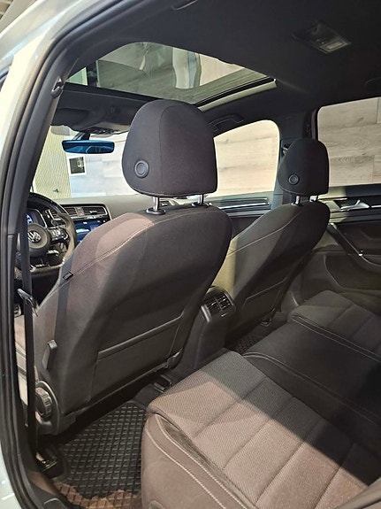 Volkswagen Golf I 9 of 21