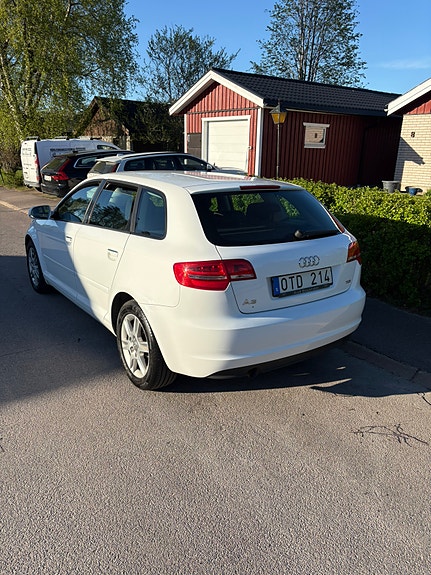 Audi A3 4 of 7