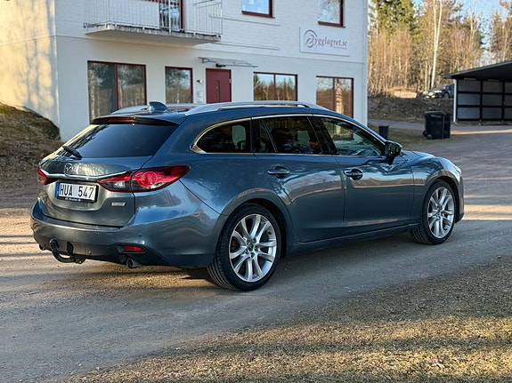 Mazda 6 4 of 5