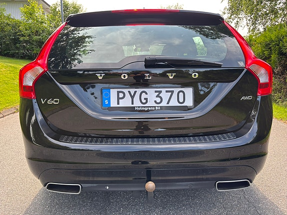 Volvo V60 3 of 5