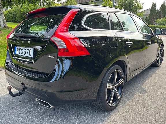 Volvo V60 4 of 5