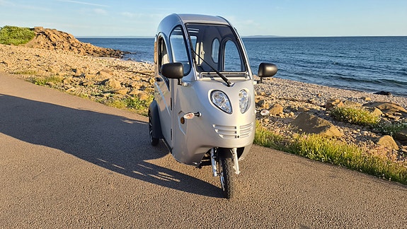 Zero mopedbil, klass II – 79 mil, NYTT batteripaket, 3-sits, nyskick 5 of 6