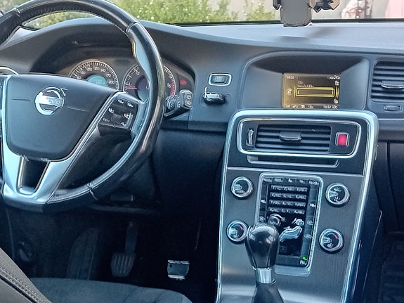 Volvo V60 7 of 7