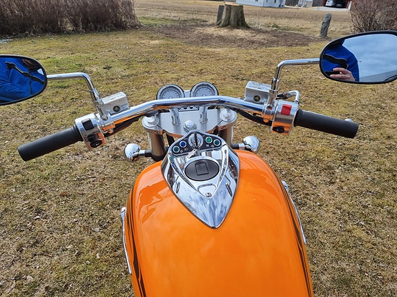 Kawasaki Vulcan 1600 Mean Streak 6 of 6