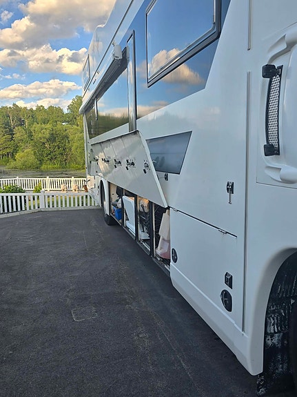 Volvo FL6 18 Crossbuss 6 of 30