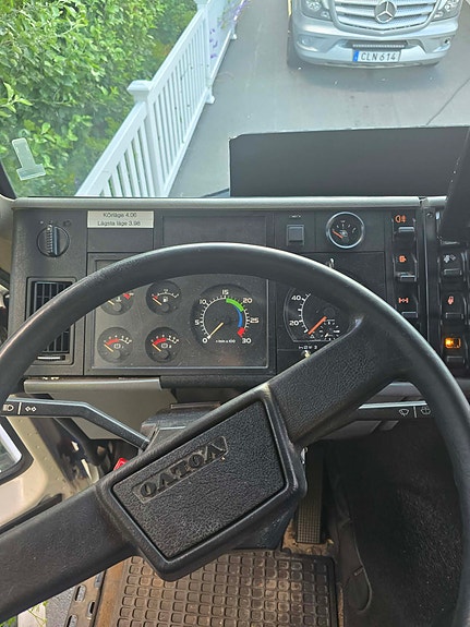 Volvo FL6 18 Crossbuss 19 of 30