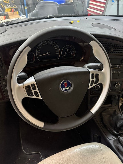 Saab 9-5 4 of 7