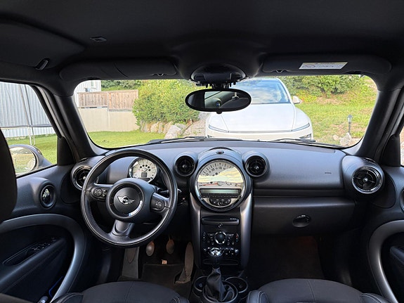 MINI Countryman Cooper D 3 of 5