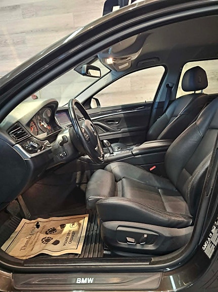BMW 520d 6 of 17