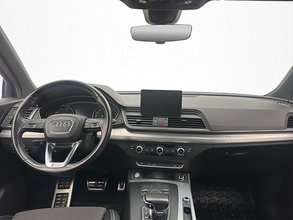 Audi Q5 13 of 30