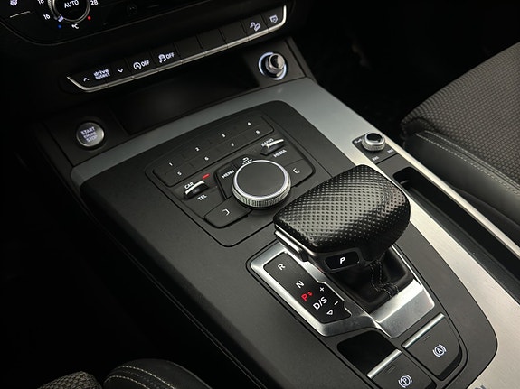 Audi Q5 22 of 30
