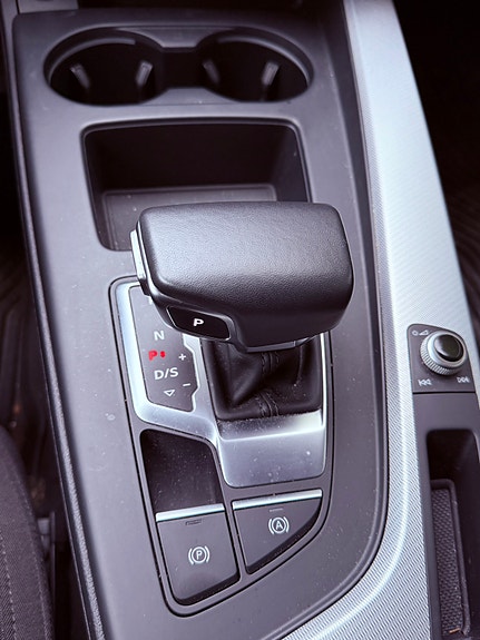 Audi A4 allroad 5 of 9