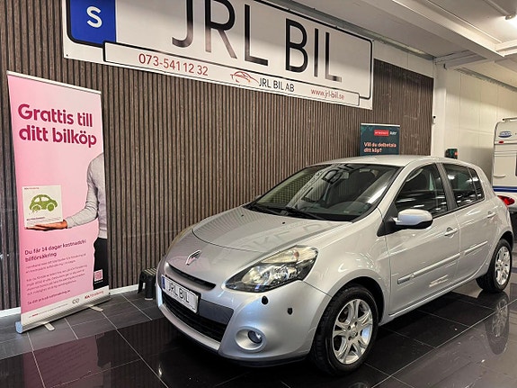 Renault Clio 13 of 13