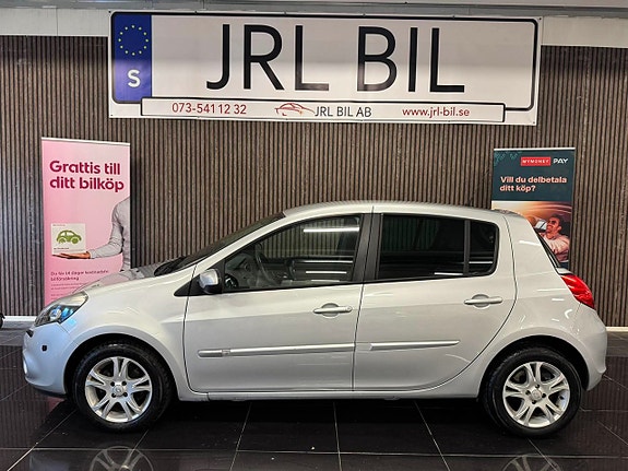 Renault Clio 10 of 13