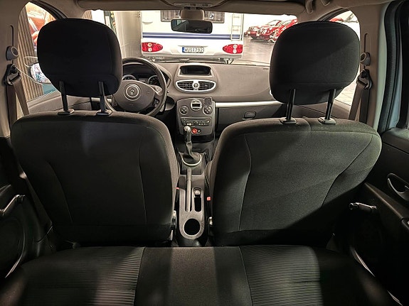Renault Clio 6 of 13