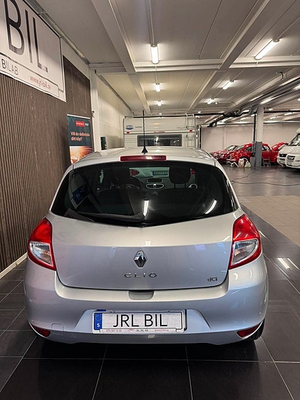 Renault Clio 4 of 13