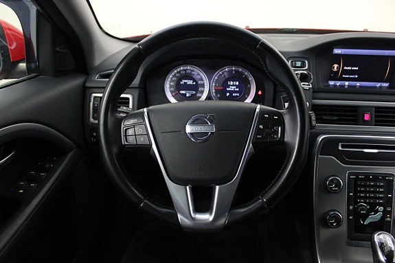 Volvo V70 14 of 21