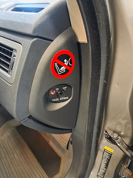 Volvo XC70 18 of 18